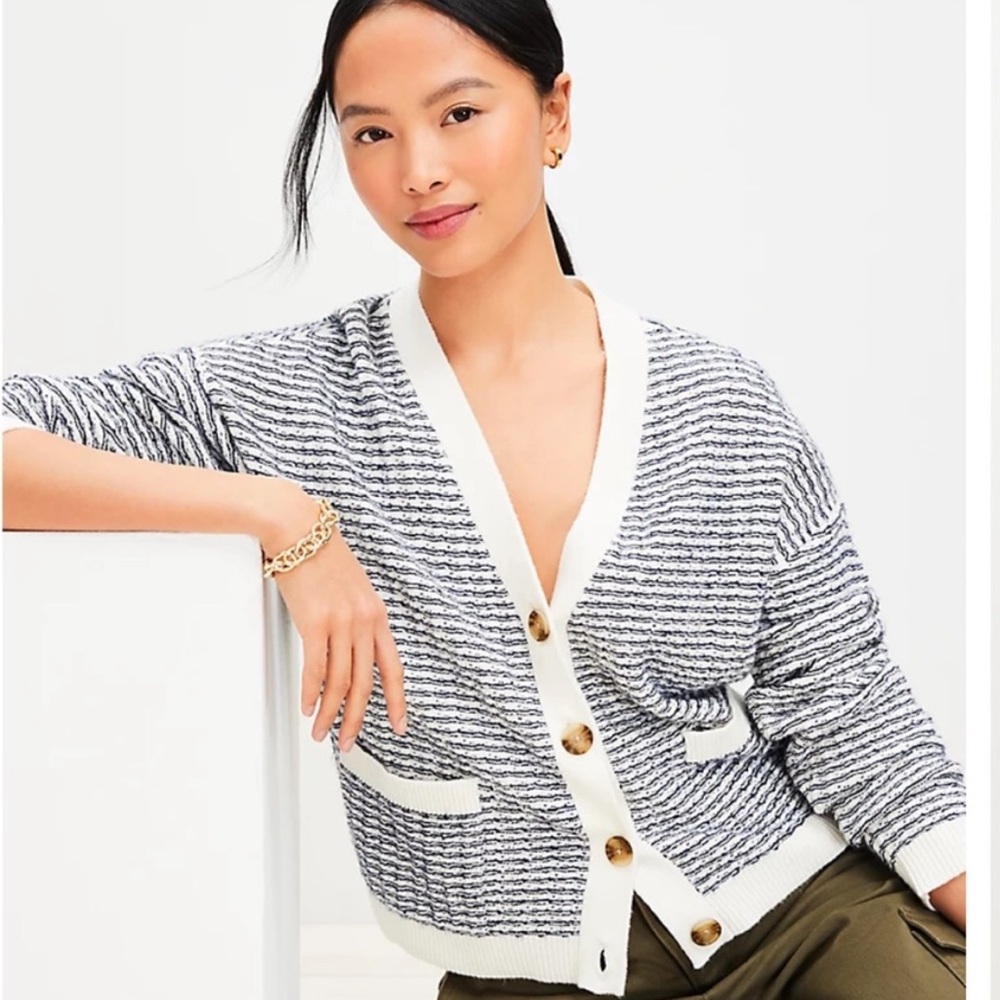 Loft Women's Striped Modern V-Neck Pocket Cardigan Nautical